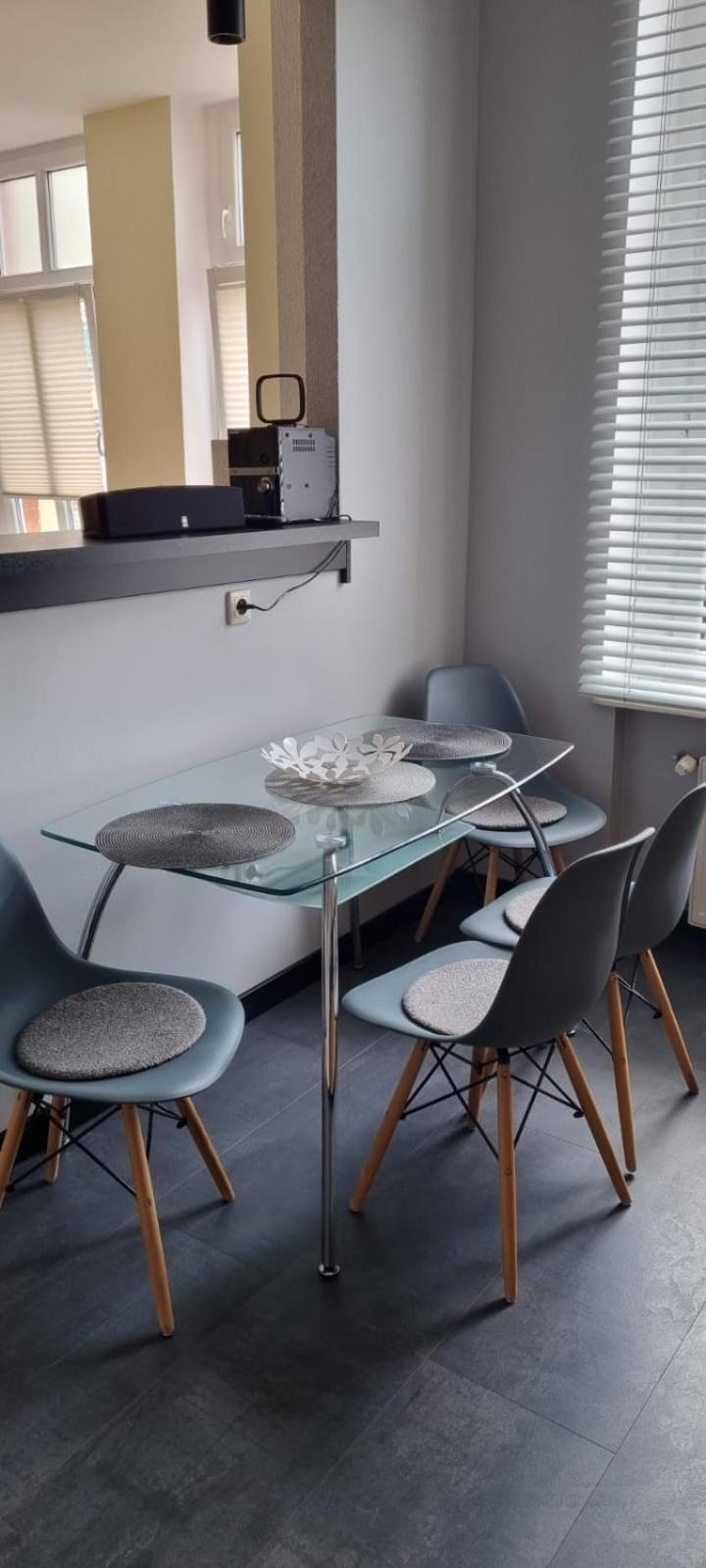ילנייה גורה Apartamenty Lazurowy I Sloneczny Z Darmowym Parkingiem Strzezonym חדר תמונה
