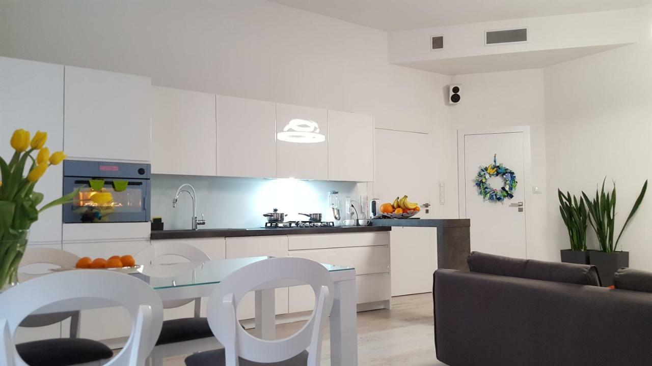 ילנייה גורה Apartamenty Lazurowy I Sloneczny Z Darmowym Parkingiem Strzezonym מראה חיצוני תמונה